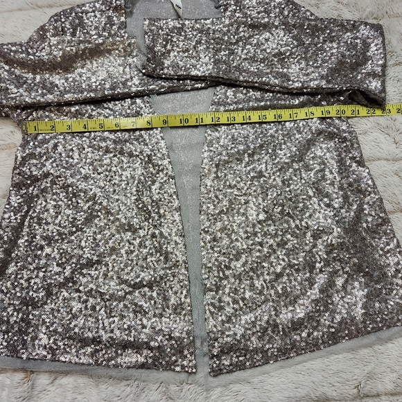 Tokyo Darling Sequin Cardigan - Picture 10 of 16